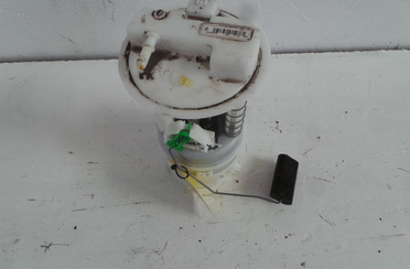 Renault Twingo 2 ab 2012 Kraftstoffpumpe 1.2 55kw 8200368239 Benzinpumpe